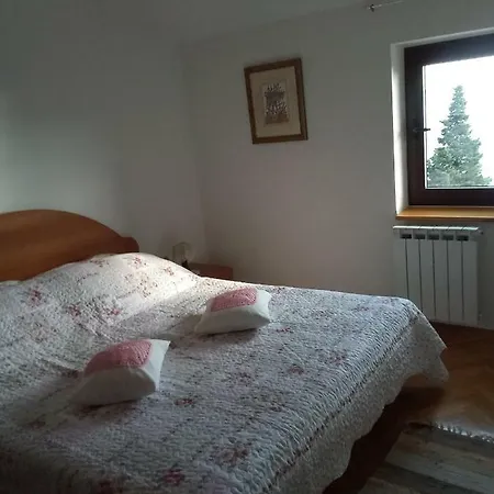 Senka - Oliver Martinscica (Cres)