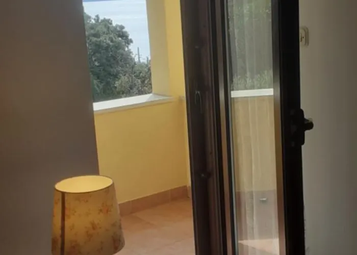 Senka - Oliver Lejlighed